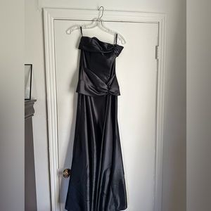 Jessica McClintock formal gown size 6